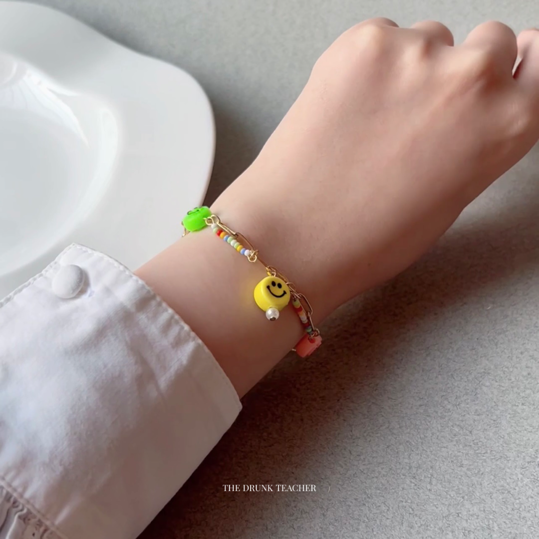 SMILEY BRACELET