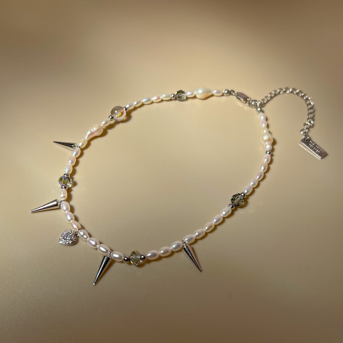 GREY SPACE HEART NECKLACE 灰色水晶鑽石心頸鍊