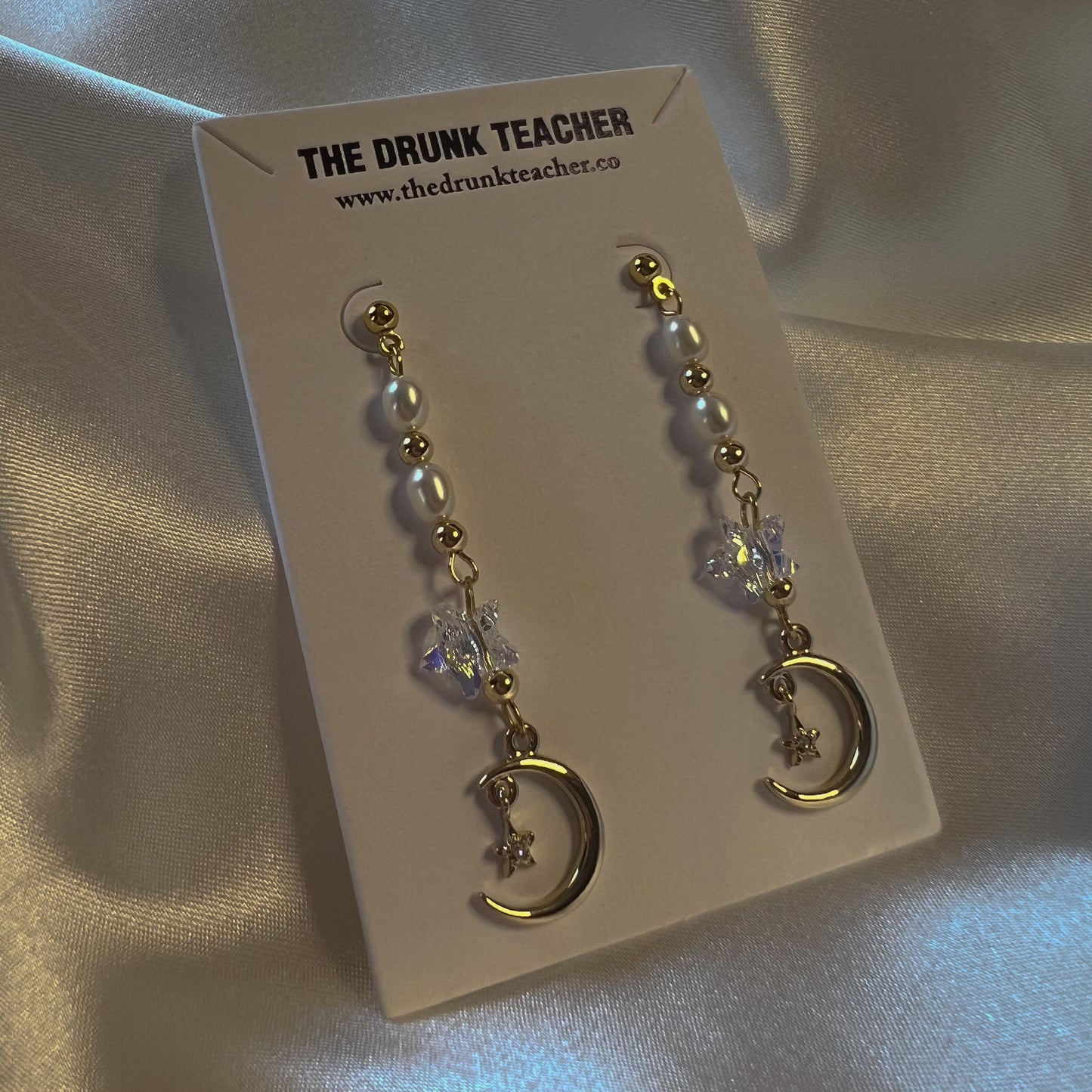 STARRY MOON EARRINGS   星夢月亮耳環