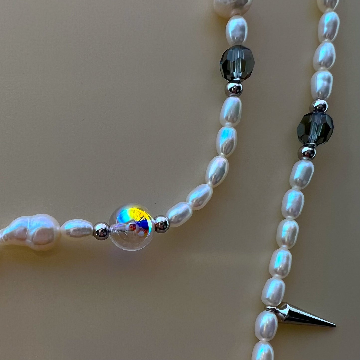 GREY SPACE HEART NECKLACE 灰色水晶鑽石心頸鍊