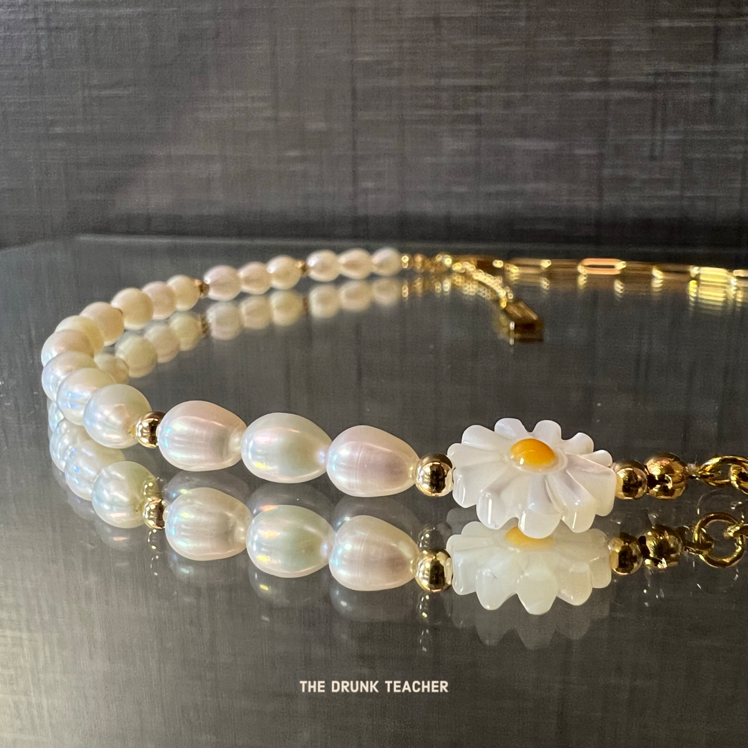DAISY PEARL NECKLACE 天然貝殼雛菊珍珠頸鍊