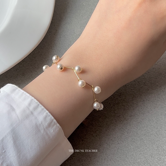 SWAROVSKI CRYSTAL PEARL CROSS BRACELET